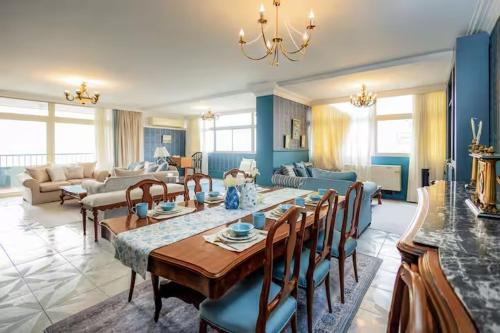 Maadi Apartment | 5 BR Ottoman khan with nile & pyramid view