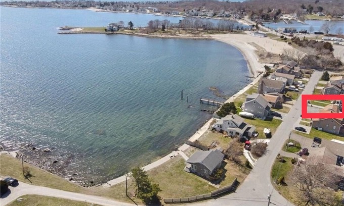 Noank Cottage | 5 min walk to beach! 3-bed cottage