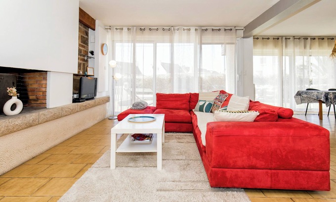 Plouescat House | 5 minutes from the beach and the GR34! Ideal home for a family or couple