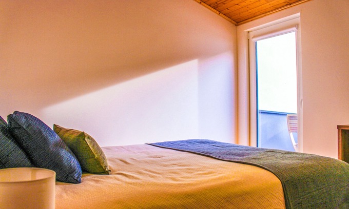 Gois Cottage | 5 Minutes from the River Beach, Room in Góis for Two in a Quiet Rural Place