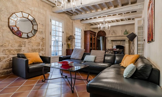 Avignon City Centre House | 5-star House with garden and heated swimming pool - city center - aircon