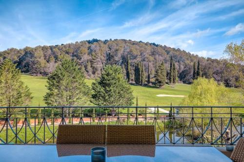 Valbonne Apartment | 5 Stars Apartment with Golf and Pool in Valbonne