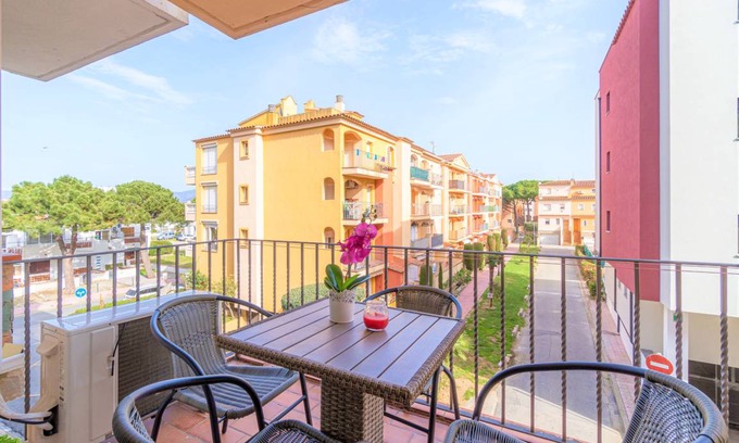 Empuriabrava Apartment | 50 m² Apartment ∙ 2 bedrooms ∙ 6 guests