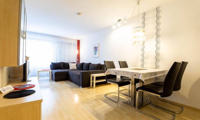Immenstaad am Bodensee Apartment | 50 m² Apartment ∙ 1 bedroom ∙ 4 guests