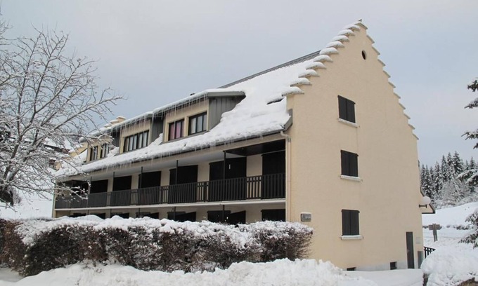 Correncon-en-Vercors Apartment | 50m from resort center, Ground floor, tv, 29m², Villard de Lans