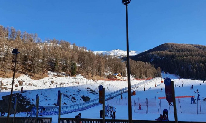 Les Orres Apartment | 50m from ski slopes, 1st floor, view resort, fitness, swimming pool, balcony, ski locker, 38m²