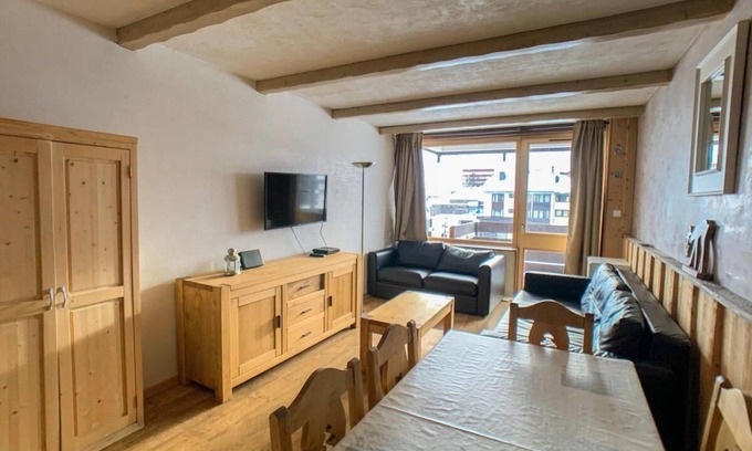 Le Lavachet Apartment | 50m from ski slopes, 3rd floor, tv, 55m², Tignes