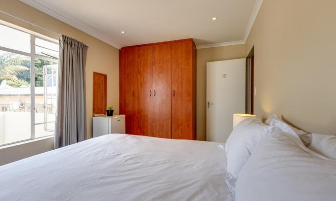 Greater Johannesburg Metropolitan Area Apartment | 51 on York Unit 15 with PRIVATE Bathroom
