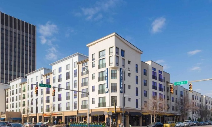 Five Points South Apartment | 512 1BR New Listing w/Pool + Gym + Parking Access