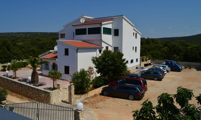 Vinisce Apartment | 52 m² Apartment ∙ 1 bedroom ∙ 5 guests