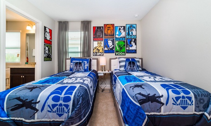 Loughman House | 5267 Wildwood Way in Davenport