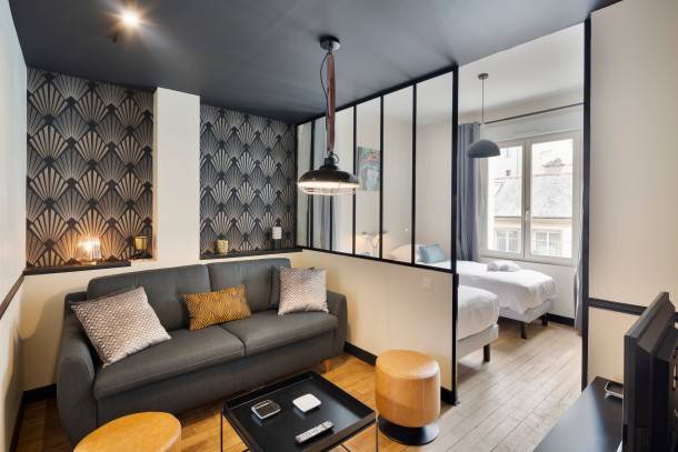 Bourg-l'Eveque Apartment | 53 m² Apartment ∙ 2 bedrooms ∙ 3 guests