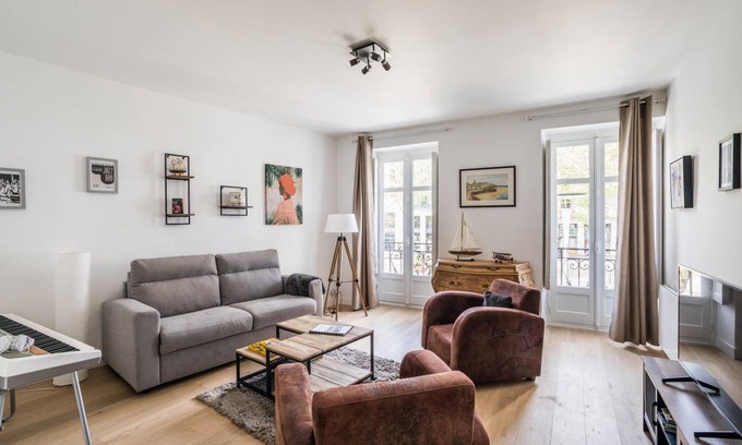 Decre-Cathedrale Apartment | 53 m² Apartment ∙ 1 bedroom ∙ 4 guests