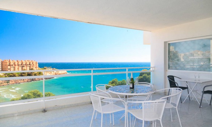 Salou City Centre Apartment | 54 m² Apartment ∙ 2 bedrooms ∙ 6 guests