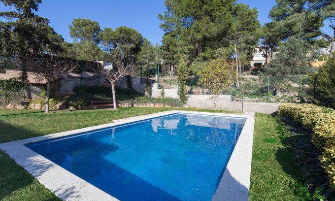 L'Escala Apartment | 54 m² Apartment ∙ 2 bedrooms ∙ 4 guests