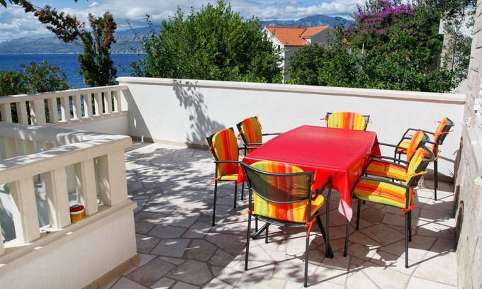 Postira Apartment | 54 m² Apartment ∙ 3 bedrooms ∙ 6 guests