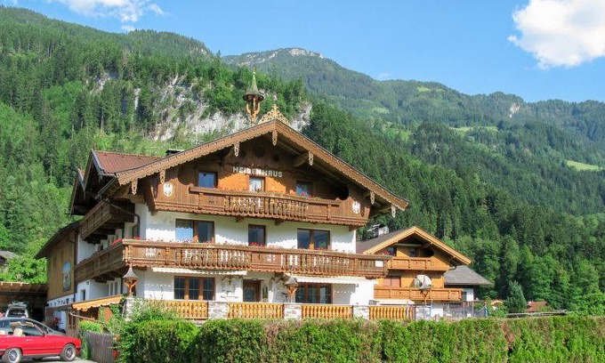 Ramsau im Zillertal Apartment | 55 m² Apartment ∙ 2 bedrooms ∙ 5 guests