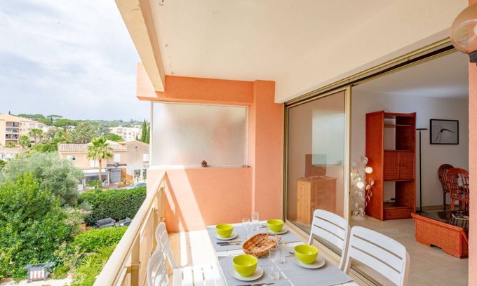 Sainte-Maxime Apartment | 55 m² Apartment ∙ 2 bedrooms ∙ 4 guests