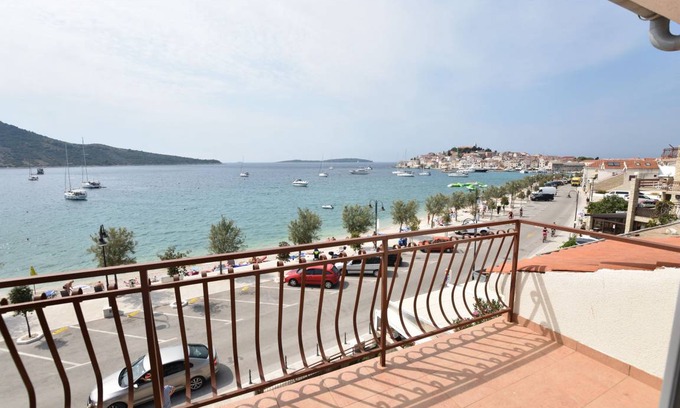 Primosten Apartment | 55 m² Apartment ∙ 2 bedrooms ∙ 5 guests