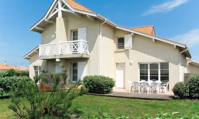 Biscarrosse Plage Resort | 56 m² Resort ∙ 2 bedrooms ∙ 6 guests