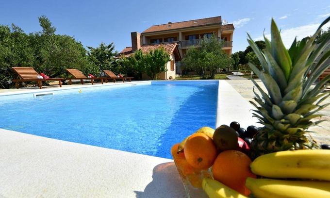 Drage Apartment | 58 m² Apartment ∙ 2 bedrooms ∙ 5 guests