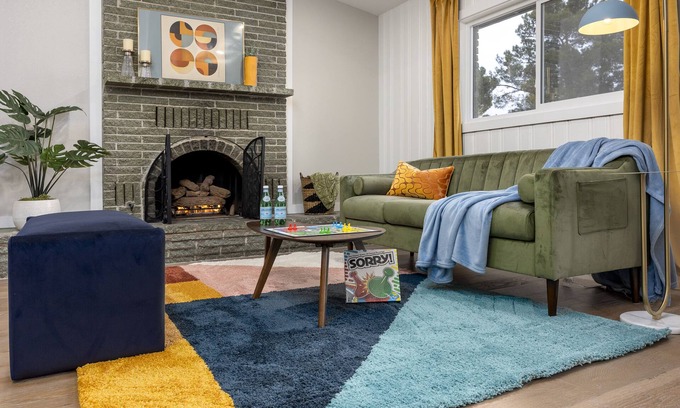 Mission Hills South House | 5bd: 3min to UT - Nearby Army & Navy Enlisting