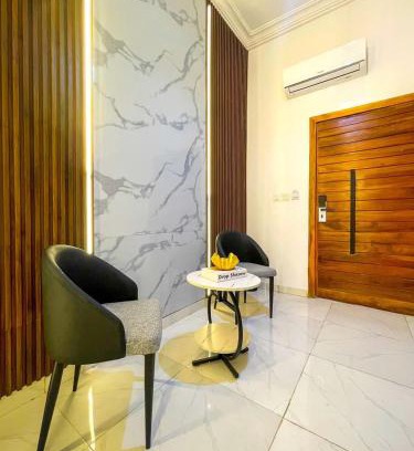 Ikeja Apartment | 5T Luxe Haven