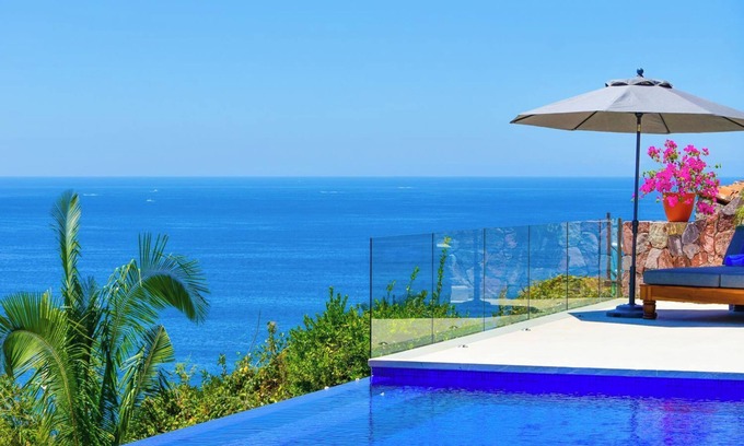 Conchas Chinas Villa | 5th nite FREE Aug,Sep,Oct - Luxury Villa, Spectacular Views, Saline pool & Staff