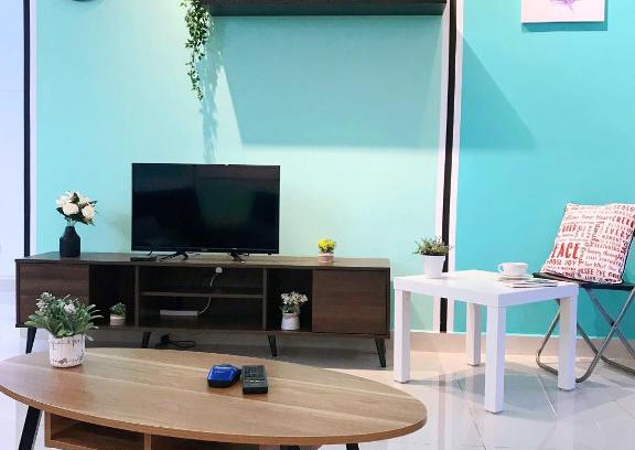 Puchong Apartment | 6-8 pax SetiaWalk 5min LRT Cozy Apartment Puchong