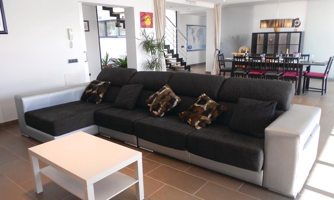 Arenys de Mar House | 6 bedroom accommodation in Arenys de Mar