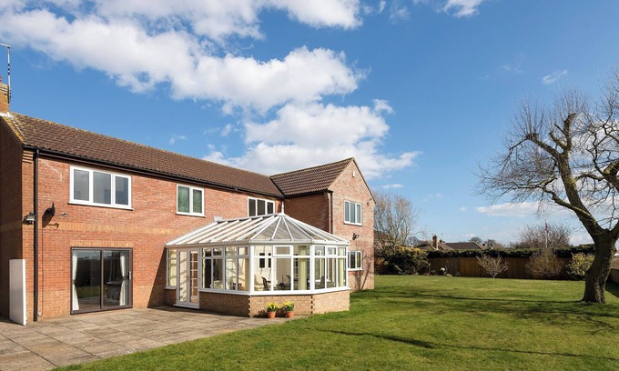 Skegness Cottage | 6 bedroom accommodation in Skegness