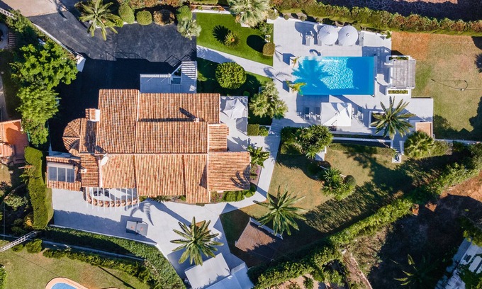 Javea Villa | 6 Bedroom Villa | Walk to beach | Large Heated Pool | free WiFi