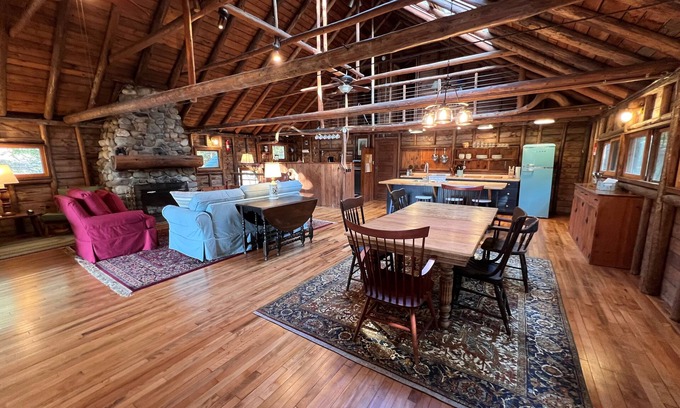 West Point Cottage | 6 BR in 2 Updated Cottages on an ocean cove in "off-the-grid" Phippsburg