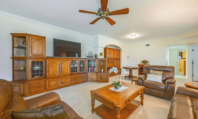 Bonita Springs Condo | 6 Mi to Beaches: Bonita Springs Condo