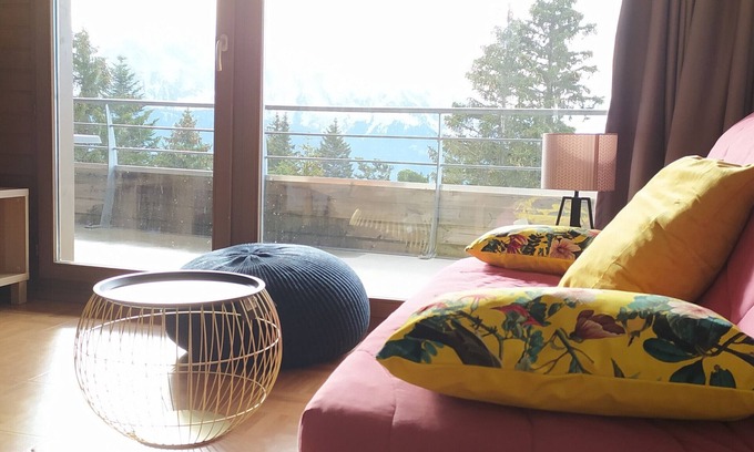Chamrousse Apartment | 6-person apartment, ski-in/ski-out, balcony, 3*, No pets allowed