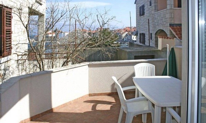 Postira Apartment | 60 m² Apartment ∙ 2 bedrooms ∙ 5 guests
