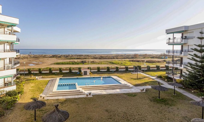 Creixell Apartment | 60 m² Apartment ∙ 2 bedrooms ∙ 5 guests