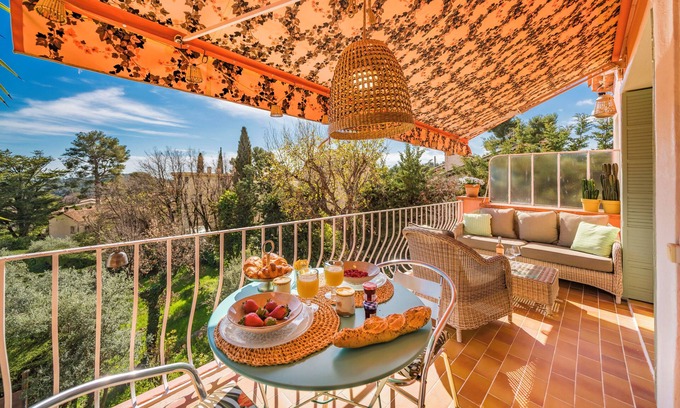 Vence Apartment | 60 m2 haven of peace sea overview