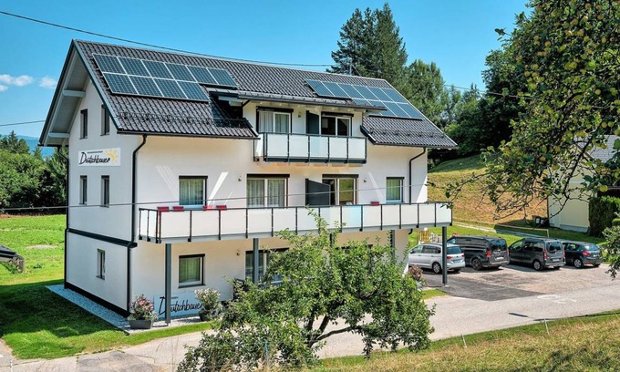 Villach Apartment | 62 m² Apartment ∙ 2 bedrooms ∙ 6 guests