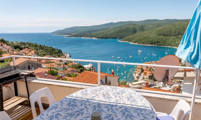 Rabac Apartment | 62 m² Apartment ∙ 2 bedrooms ∙ 5 guests