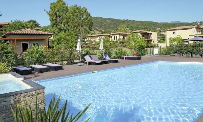 Favone Resort | 64 m² Resort ∙ 2 bedrooms ∙ 6 guests