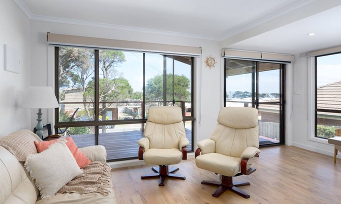 San Remo House | 64 San Remo Parade, San Remo - The best bits of San Remo at your fingertips
