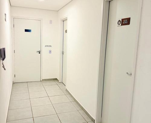 Se Apartment | 64NV Studio Liberdade SP 300 m Metro Japao, acomoda ate 03 pessoas