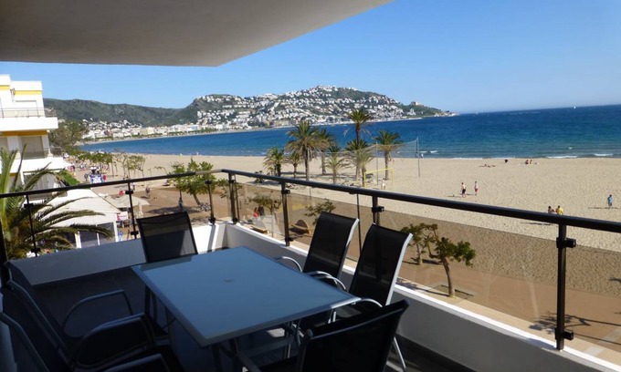 Santa Margarida Apartment | 65 m² Apartment ∙ 2 bedrooms ∙ 6 guests