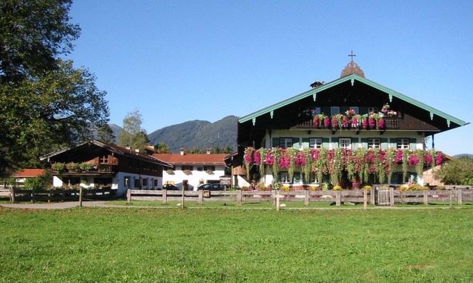Rottach-Egern Apartment | 65 m² Apartment ∙ 2 bedrooms ∙ 4 guests