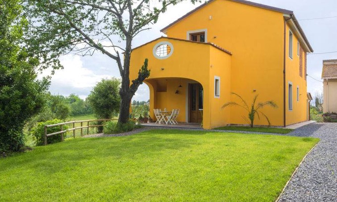 Fucecchio House | 65 m² Farmhouse ∙ 1 bedroom ∙ 4 guests