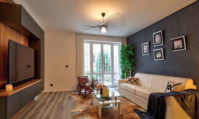 Epinettes Apartment | 664 Suite Deligny - Superb apartment in Paris