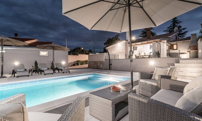 Divsici House | 66 m² House ∙ 2 bedrooms ∙ 6 guests