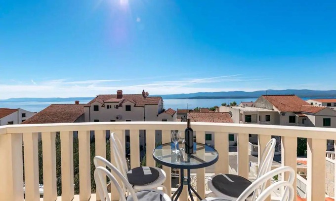 Bol Apartment | 68 m² Apartment ∙ 2 bedrooms ∙ 4 guests