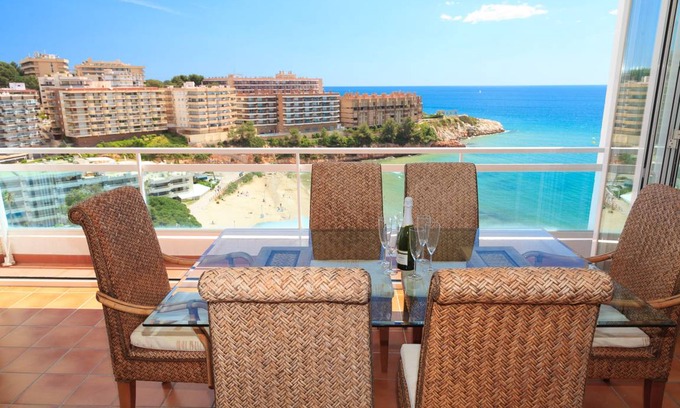Salou City Centre Apartment | 69 m² Apartment ∙ 3 bedrooms ∙ 5 guests